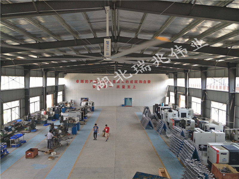 大型工業(yè)風扇、工業(yè)大吊扇、工業(yè)大風扇、工業(yè)節(jié)能風扇、廠房車間通風降溫設備