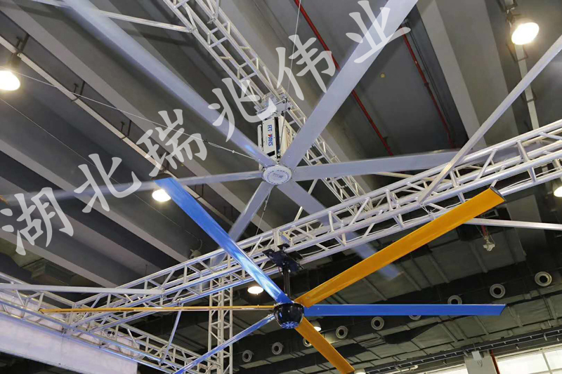 工業(yè)風(fēng)扇、工業(yè)吊扇、降溫通風(fēng)設(shè)備