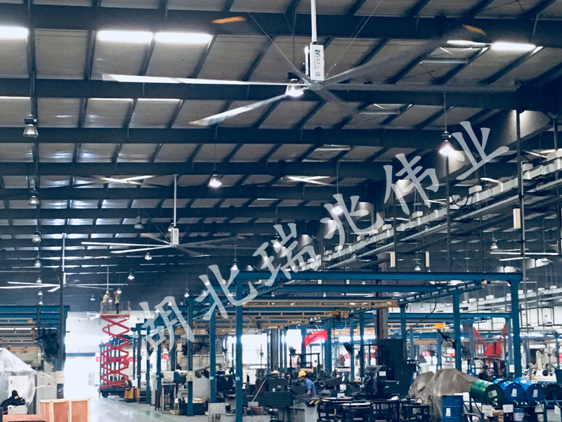 瑞泰風(fēng)工業(yè)大風(fēng)扇、大型廠房車間通風(fēng)降溫、車間通風(fēng)降溫、廠房車間通風(fēng)降溫