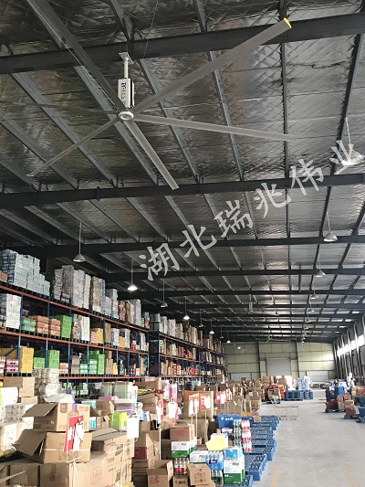 工業(yè)大風(fēng)扇，工業(yè)大吊扇，高大空間用工業(yè)大風(fēng)扇，物流倉庫用工業(yè)大風(fēng)扇，鋼結(jié)構(gòu)廠房用工業(yè)大風(fēng)扇