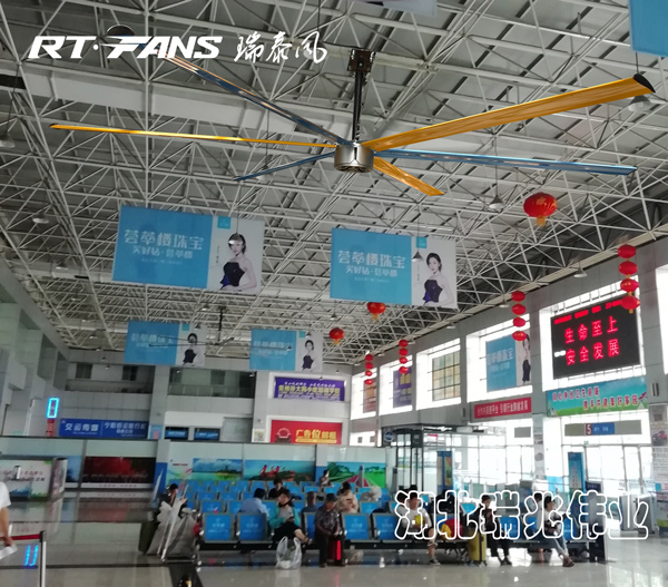工業(yè)大風(fēng)扇,公共場(chǎng)所通風(fēng)換氣,大型公共場(chǎng)所降溫,節(jié)能環(huán)?？照{(diào),高大型鋼構(gòu)場(chǎng)所降溫通風(fēng)
