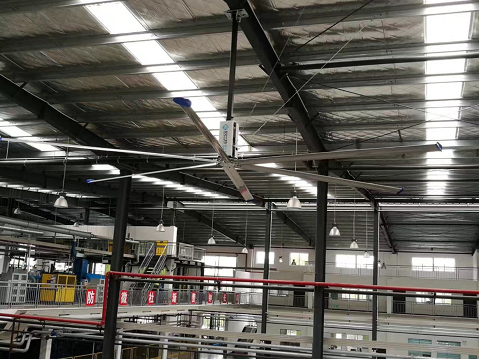 大型工業(yè)吊扇，一款幫您賺錢的高大空間降溫通風(fēng)利器！瑞兆為您提供高大空間降溫完美解決方案。