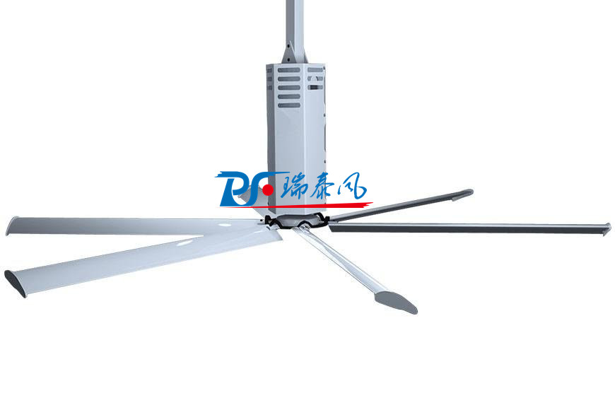 電影《芳華》不忘初心，美好的人性永存；瑞泰風(fēng)工業(yè)大風(fēng)扇，17年如一日，堅(jiān)持以客為本、以質(zhì)取勝的發(fā)展方向！