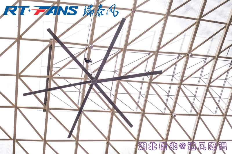 你們工廠車間如果這些年還沒配置節(jié)能風(fēng)扇和工業(yè)大風(fēng)扇，那就虧大了！