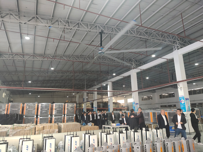 覆蓋面積廣的工業(yè)大風(fēng)扇可以使用在哪些場所！